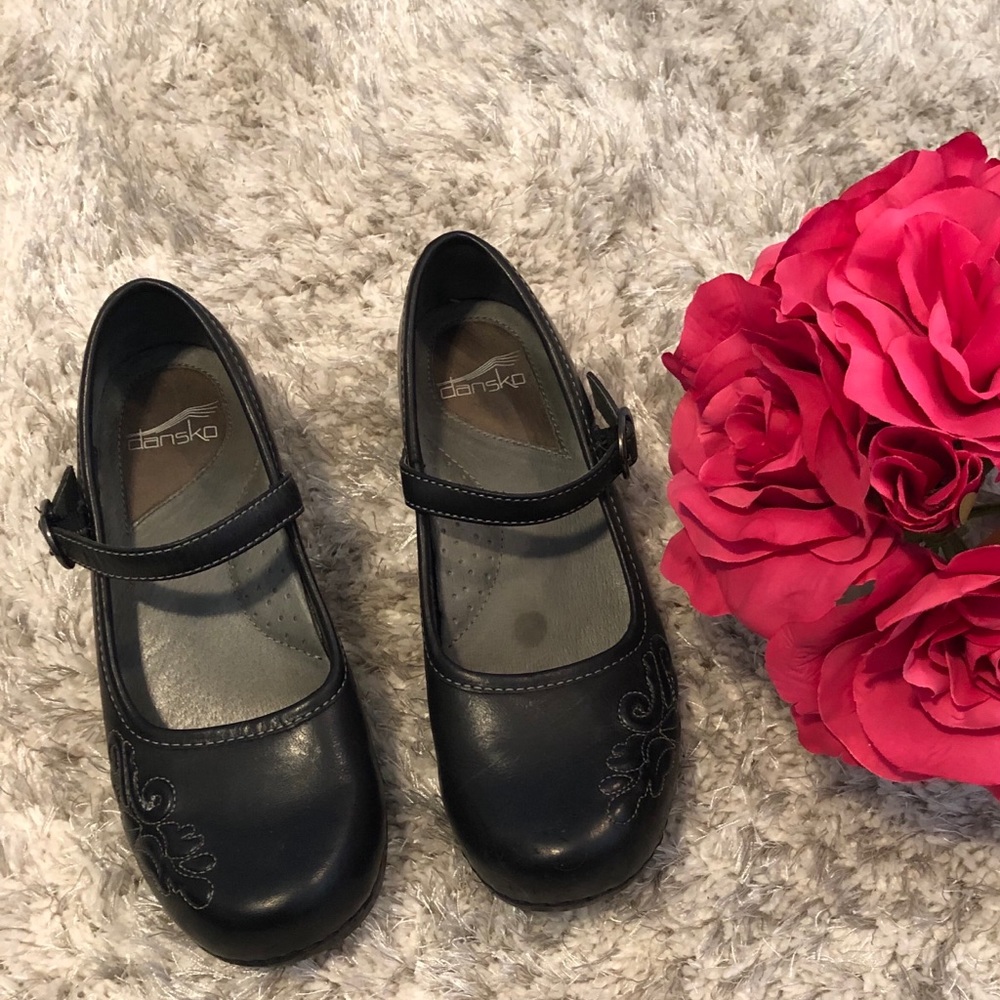 Dansko black maryjane size 39